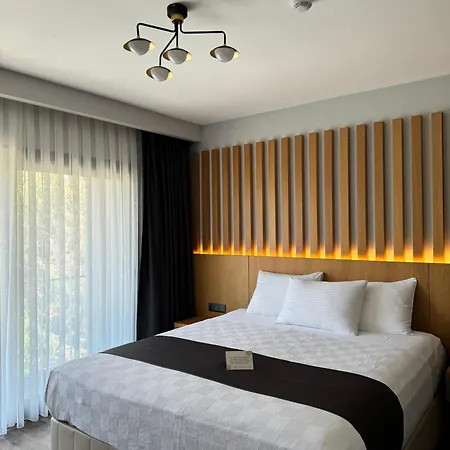 The Rest Port Argento