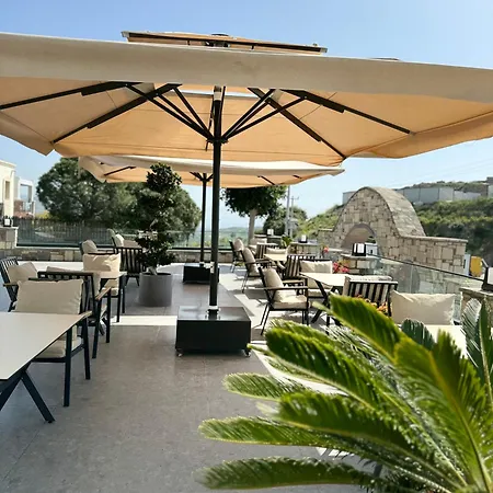 The Rest Port Argento Hotel *