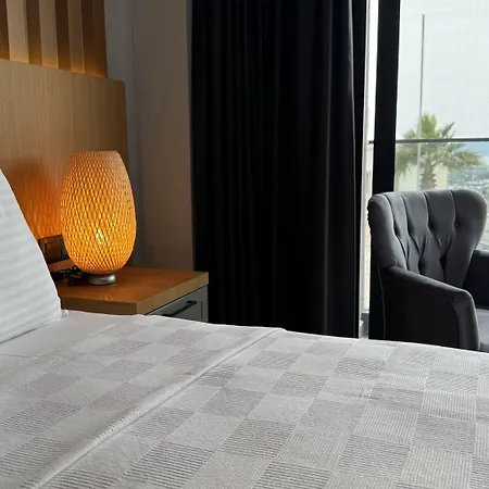 The Rest Port Argento 博德鲁姆