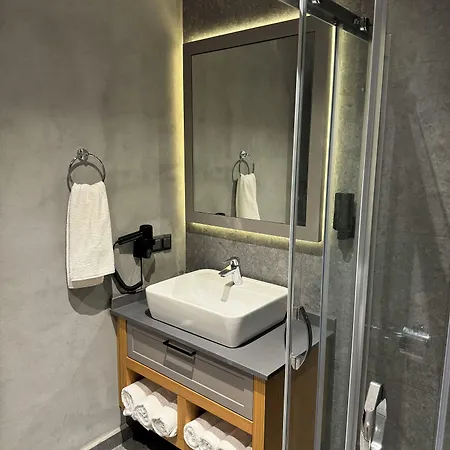 The Rest Port Argento Bodrum